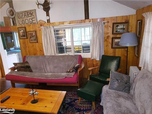 0 Bucktooth Island, Perry, ON - Indoor Photo Showing Living Room