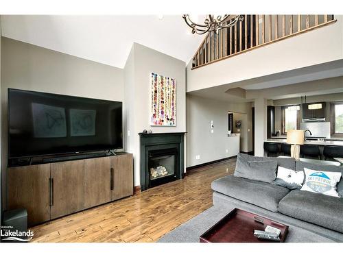 119 Venture Boulevard, The Blue Mountains, ON - Indoor Photo Showing Living Room With Fireplace