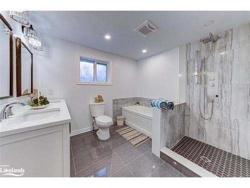 151 Evergreen Avenue, Port Mcnicoll, ON - Indoor Photo Showing Bathroom