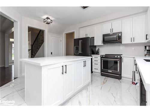 51 Tracey Lane, Collingwood, ON - Indoor Photo Showing Kitchen