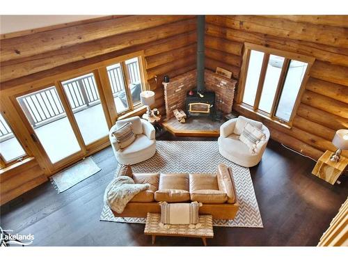 109 Kimheather Crescent, The Blue Mountains, ON - Indoor Photo Showing Living Room With Fireplace