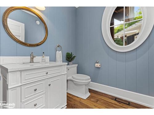 30 Bigwin Island, Baysville, ON - Indoor Photo Showing Bathroom