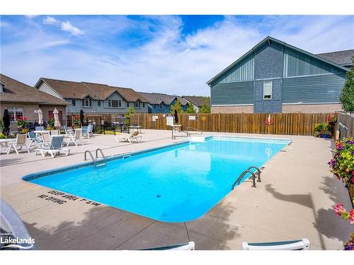 31 Silver Glen Boulevard, Collingwood, ON - Outdoor With In Ground Pool With Deck Patio Veranda