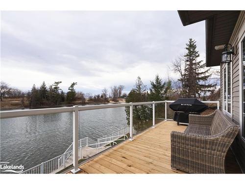 6-64 River Road E, Wasaga Beach, ON - Outdoor With Body Of Water With Exterior