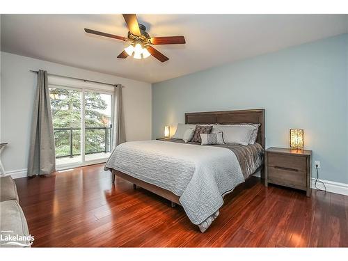 16 Sunset Court, Wasaga Beach, ON - Indoor Photo Showing Bedroom