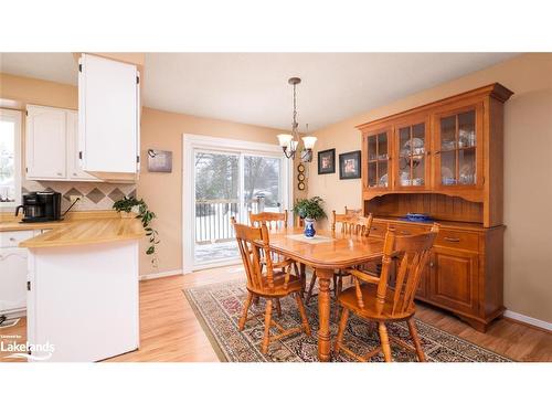 33 Centennial Heights Court, Meaford, ON - Indoor Photo Showing Dining Room