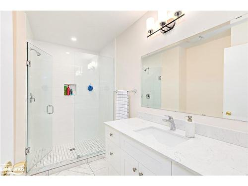 505 Oxbow Crescent, Collingwood, ON - Indoor Photo Showing Bathroom