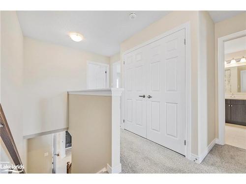 19 Archer Avenue, Collingwood, ON - Indoor Photo Showing Other Room
