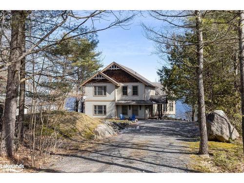 1016 Lawland Heights Road, Gravenhurst, ON - Outdoor