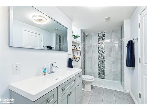 134 Creekwood Court, The Blue Mountains, ON - Indoor Photo Showing Bathroom