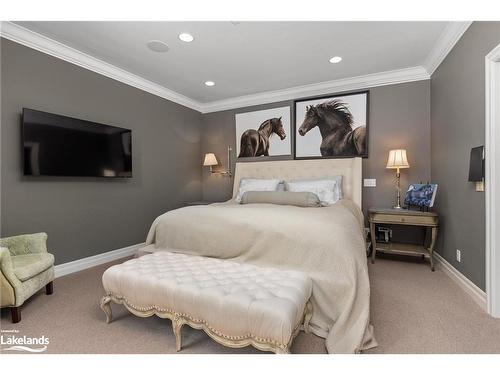 2615/2641 Ridge Road W, Oro-Medonte, ON - Indoor Photo Showing Bedroom