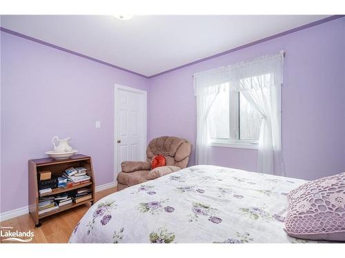 115 Mitchells Beach Road, Victoria Harbour, ON - Indoor Photo Showing Bedroom