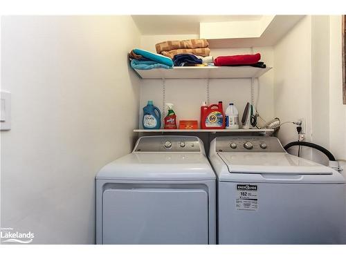 60 42Nd Street S, Wasaga Beach, ON - Indoor Photo Showing Laundry Room