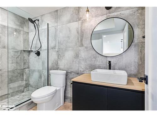 4-146 Hurontario Street, Collingwood, ON - Indoor Photo Showing Bathroom