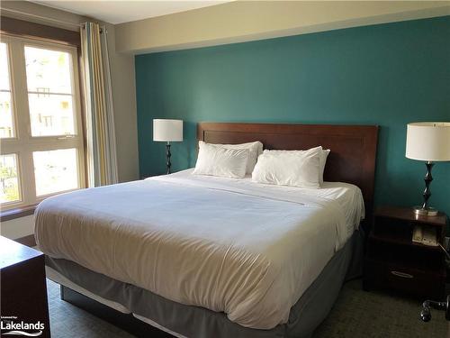 352-190 Jozo Weider Boulevard, The Blue Mountains, ON - Indoor Photo Showing Bedroom