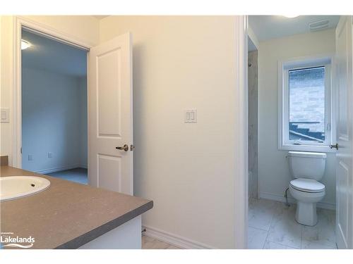 151 Rosanne Circle, Wasaga Beach, ON - Indoor Photo Showing Bathroom