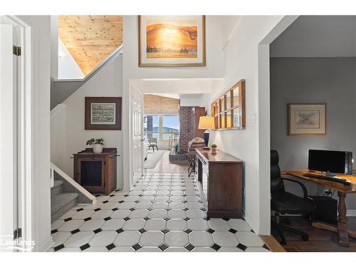 57 Bernard Crescent, Sundridge, ON - Indoor Photo Showing Other Room