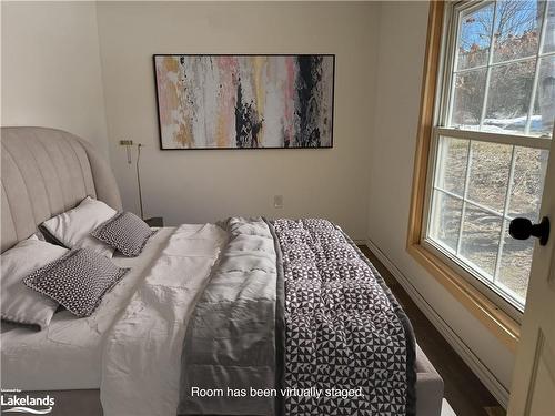 382 Crescent Road, Sundridge, ON - Indoor Photo Showing Bedroom