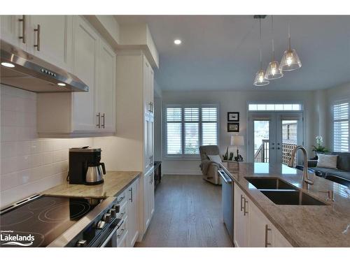 2 Little River Crossing, Wasaga Beach, ON - Indoor Photo Showing Kitchen With Double Sink With Upgraded Kitchen