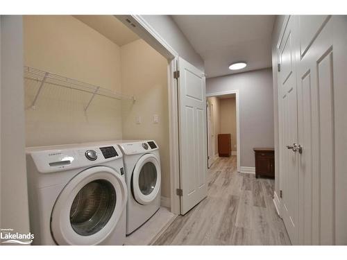 2-28 Mair Mills Drive, Collingwood, ON - Indoor Photo Showing Laundry Room