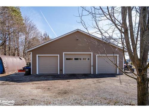 1783 County Rd 6 S, Springwater, ON - Outdoor