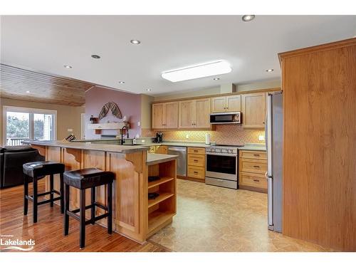 56 Granite Road, Archipelago North, ON - Indoor Photo Showing Kitchen