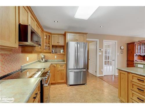 56 Granite Road, Archipelago North, ON - Indoor Photo Showing Kitchen With Stainless Steel Kitchen