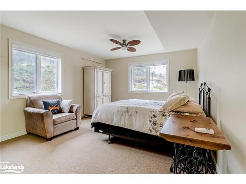 56 Granite Road, Archipelago North, ON - Indoor Photo Showing Bedroom