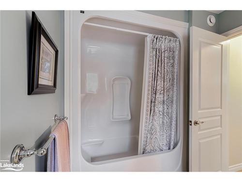 56 Granite Road, Archipelago North, ON - Indoor Photo Showing Bathroom