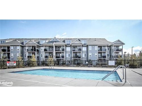 207-5 Anchorage Crescent, Collingwood, ON - Outdoor With In Ground Pool