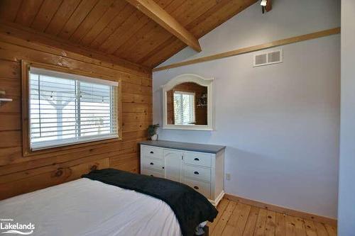 114 Holmcrest Lane, Meaford, ON - Indoor Photo Showing Other Room