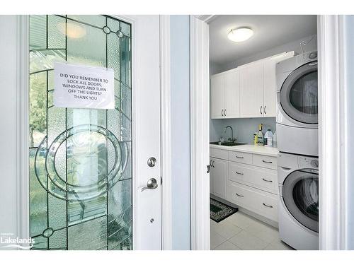 283 Cedar Avenue, Meaford, ON - Indoor Photo Showing Laundry Room