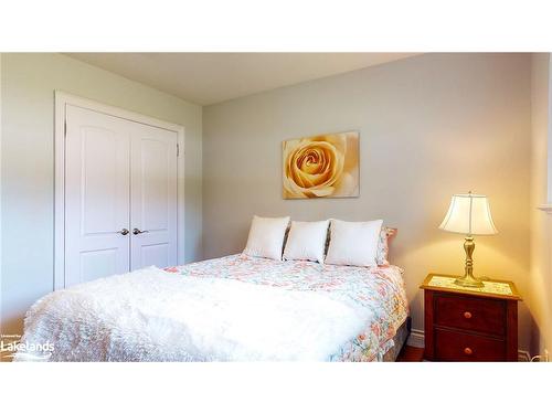 19 Locke Avenue, Stayner, ON - Indoor Photo Showing Bedroom