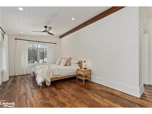 4A-1316 East Bay Road, Torrance, ON - Indoor Photo Showing Bedroom