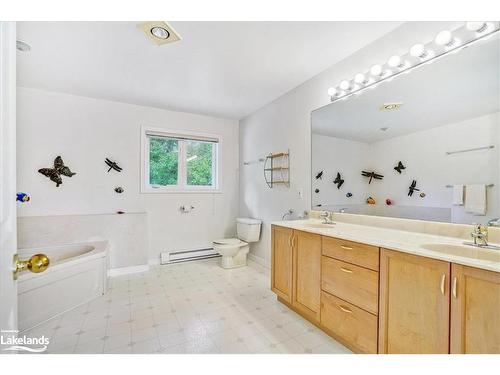 1 Loon Bay, Carling, ON - Indoor Photo Showing Bathroom