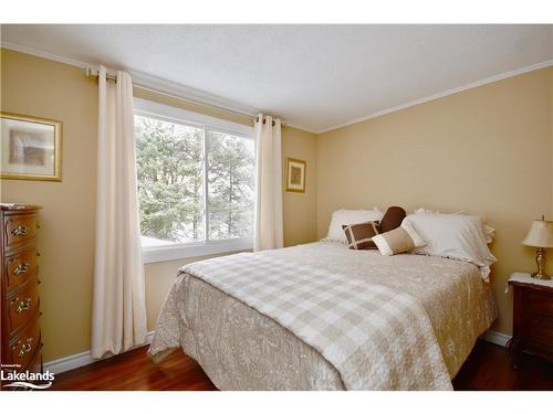 1260 Rumney Road, Midland, ON - Indoor Photo Showing Bedroom