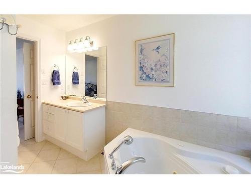 34 Meadow Lane, Meaford, ON - Indoor Photo Showing Bathroom
