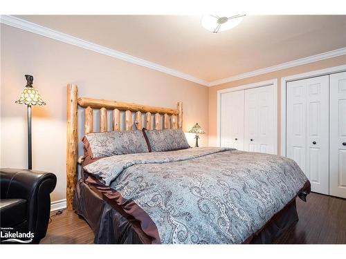 634086 63 Road, Singhampton, ON - Indoor Photo Showing Bedroom