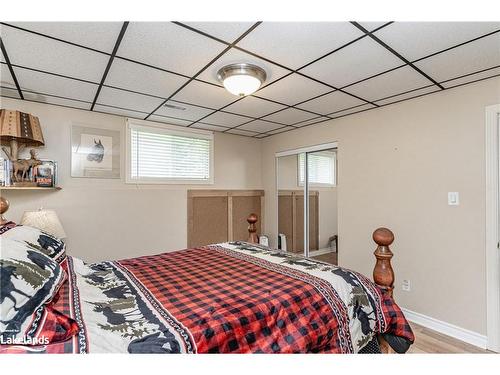 541 White House Road, Huntsville, ON - Indoor Photo Showing Bedroom