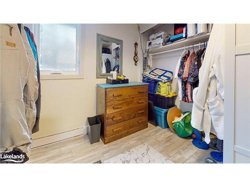213 Bay Street E, Thornbury, ON - Indoor Photo Showing Bedroom