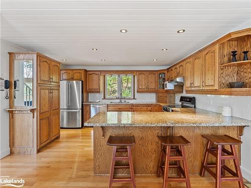 1397 Port Cunnington Road, Dwight, ON - Indoor Photo Showing Kitchen