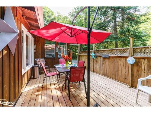35 Brennan Circle, Huntsville, ON - Outdoor With Deck Patio Veranda With Exterior