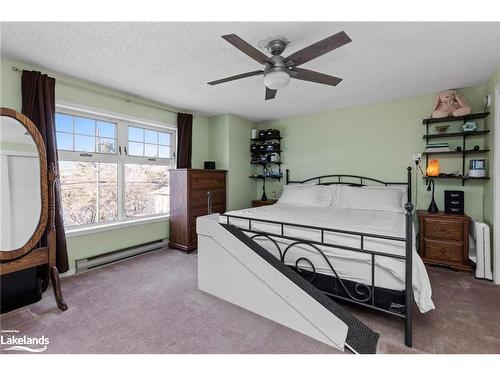 19 River Street, Parry Sound, ON - Indoor Photo Showing Bedroom