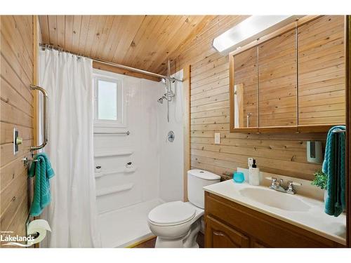 28 Mill Lake Trail, Mcdougall, ON - Indoor Photo Showing Bathroom