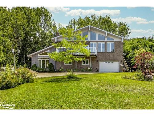 2476 Champlain Road, Tiny Twp, ON - Outdoor