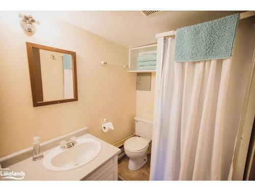 51 Stevens Road, Temagami, ON - Indoor Photo Showing Bathroom