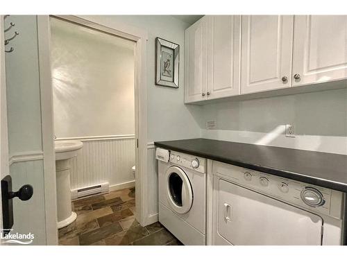 571 Oxbow Crescent, Collingwood, ON - Indoor Photo Showing Laundry Room