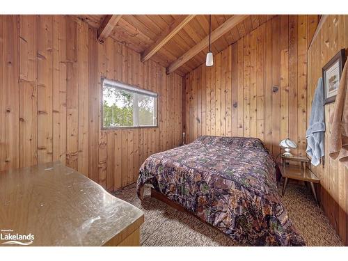 15 Sr405 Severn River Shore, Muskoka Lakes, ON - Indoor Photo Showing Bedroom