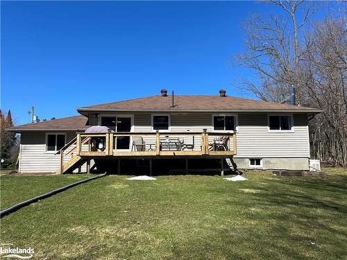 16 Leisure Court, Coldwater, ON - Outdoor With Deck Patio Veranda With Exterior