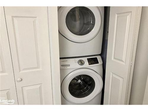 37 Griffin Road, Collingwood, ON - Indoor Photo Showing Laundry Room
